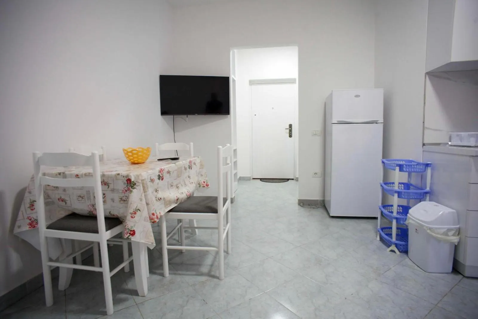 Emmi Apartment Beach View Durres