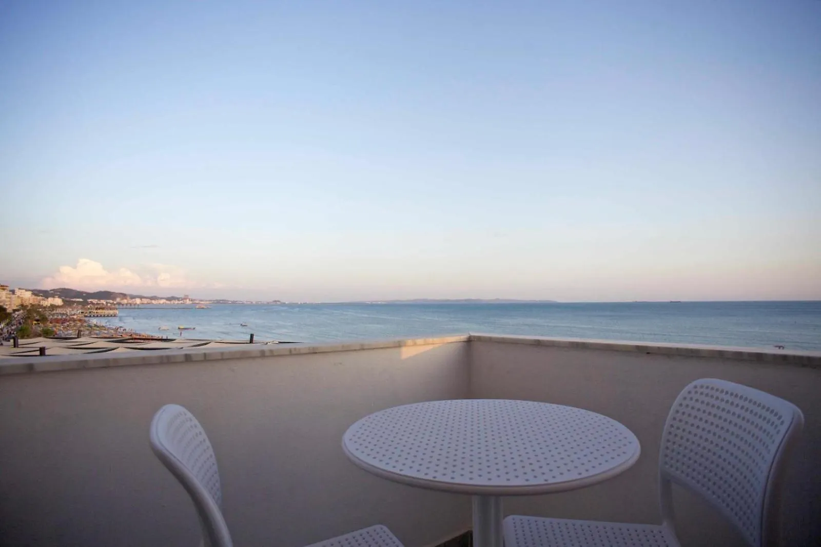 Emmi Apartment Beach View Durres Albania